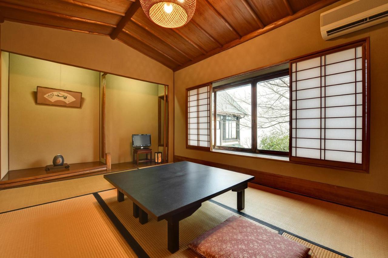 Suma Kanko House Aji to Yado Kagetsu Kobe Exterior foto